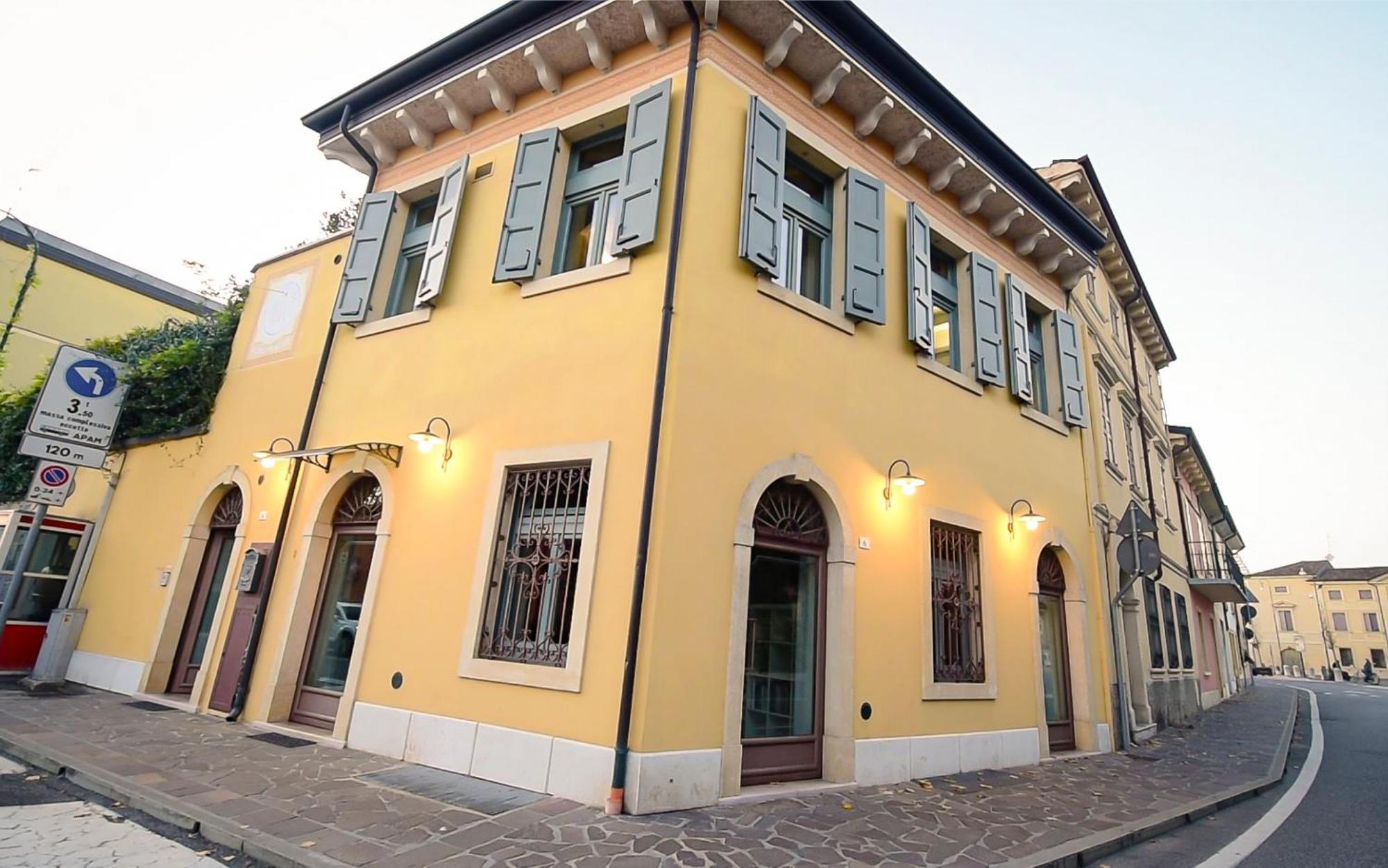 Giohouse4 Apartment Valeggio sul Mincio Exterior foto